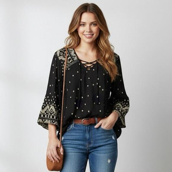 Angie Tops - Angie Black and White Peasant Boho Chic Bell Sleeve Lace Up Blouse Top Medium